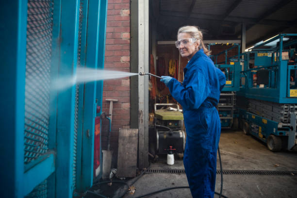 Best Residential Pressure Washing Services  in Tolono, IL